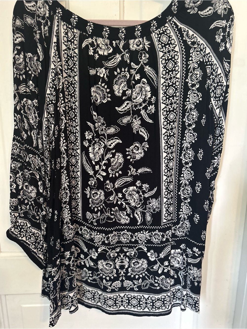 BILA Black & White Floral Boho Tunic - Picture 3 of 3